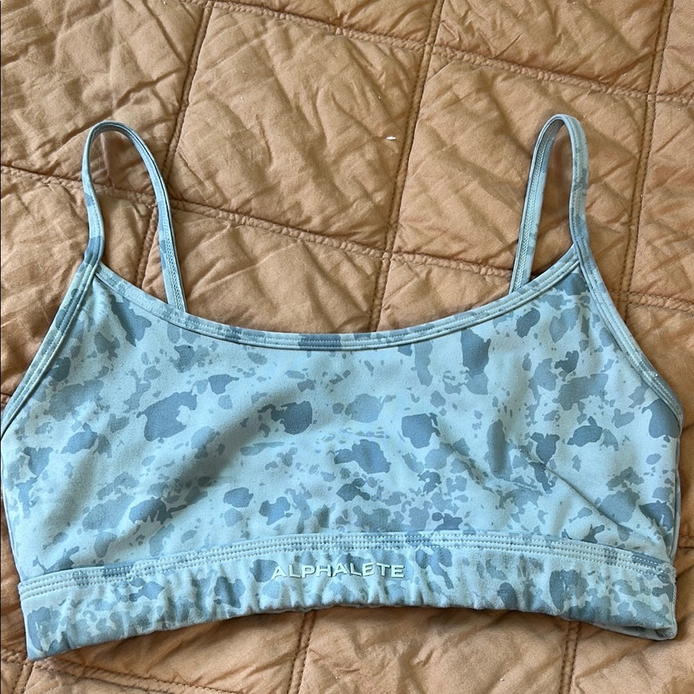 Alphalete Blue Sports Bra with Scoop Neck and Spaghetti Straps